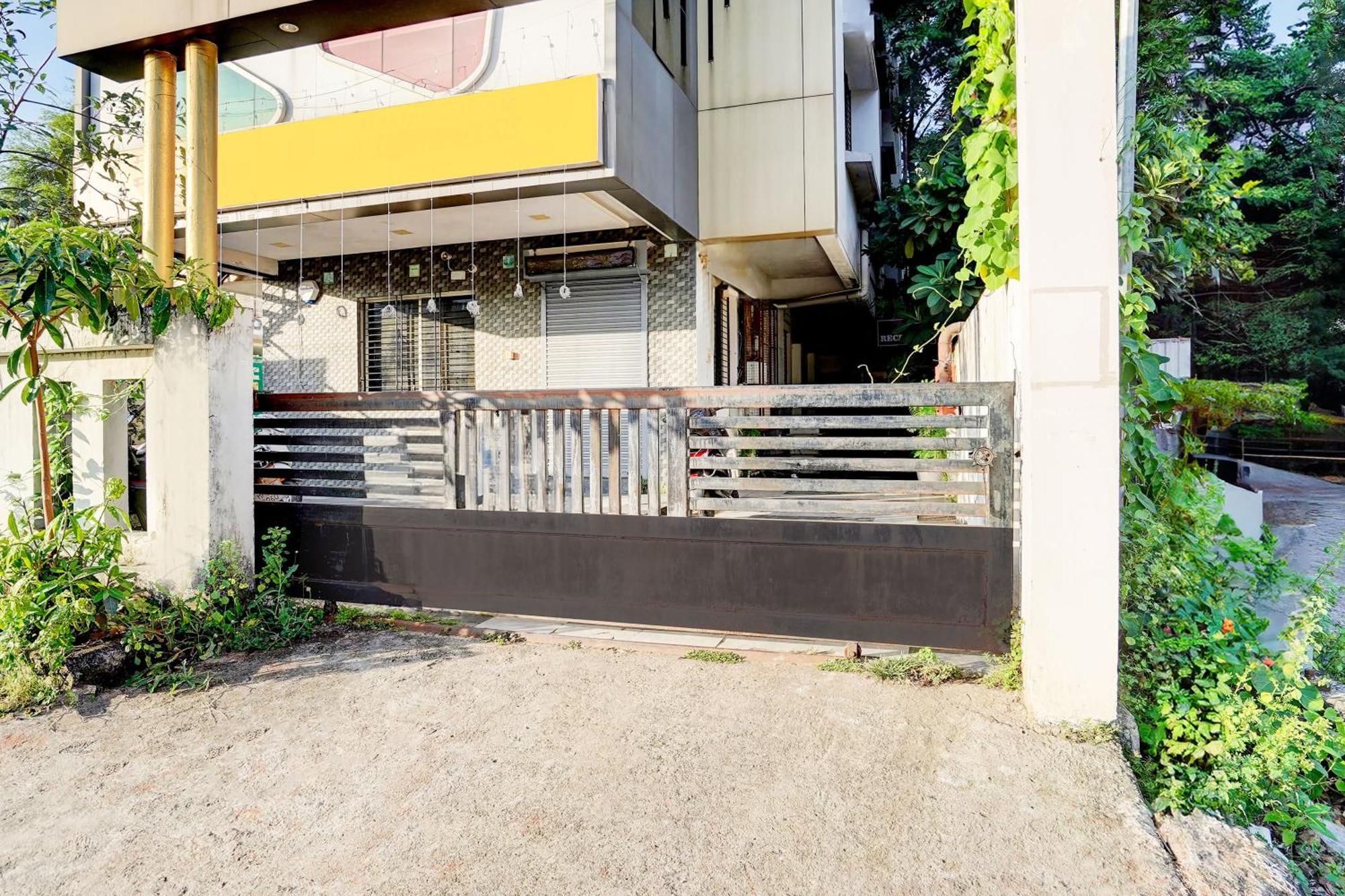 Super Hotel O Katol Road Friends Colony 那格浦尔 外观 照片