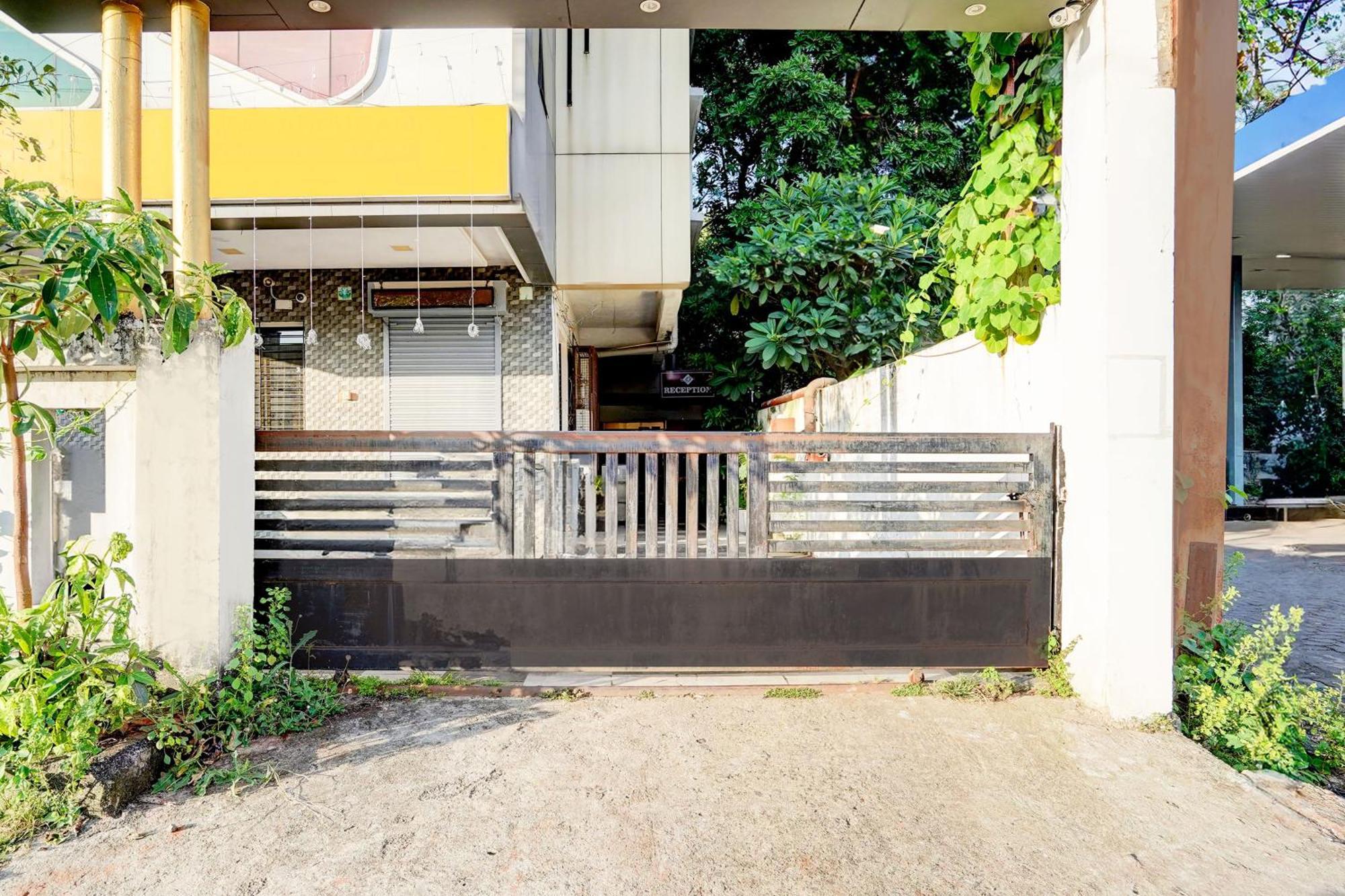 Super Hotel O Katol Road Friends Colony 那格浦尔 外观 照片
