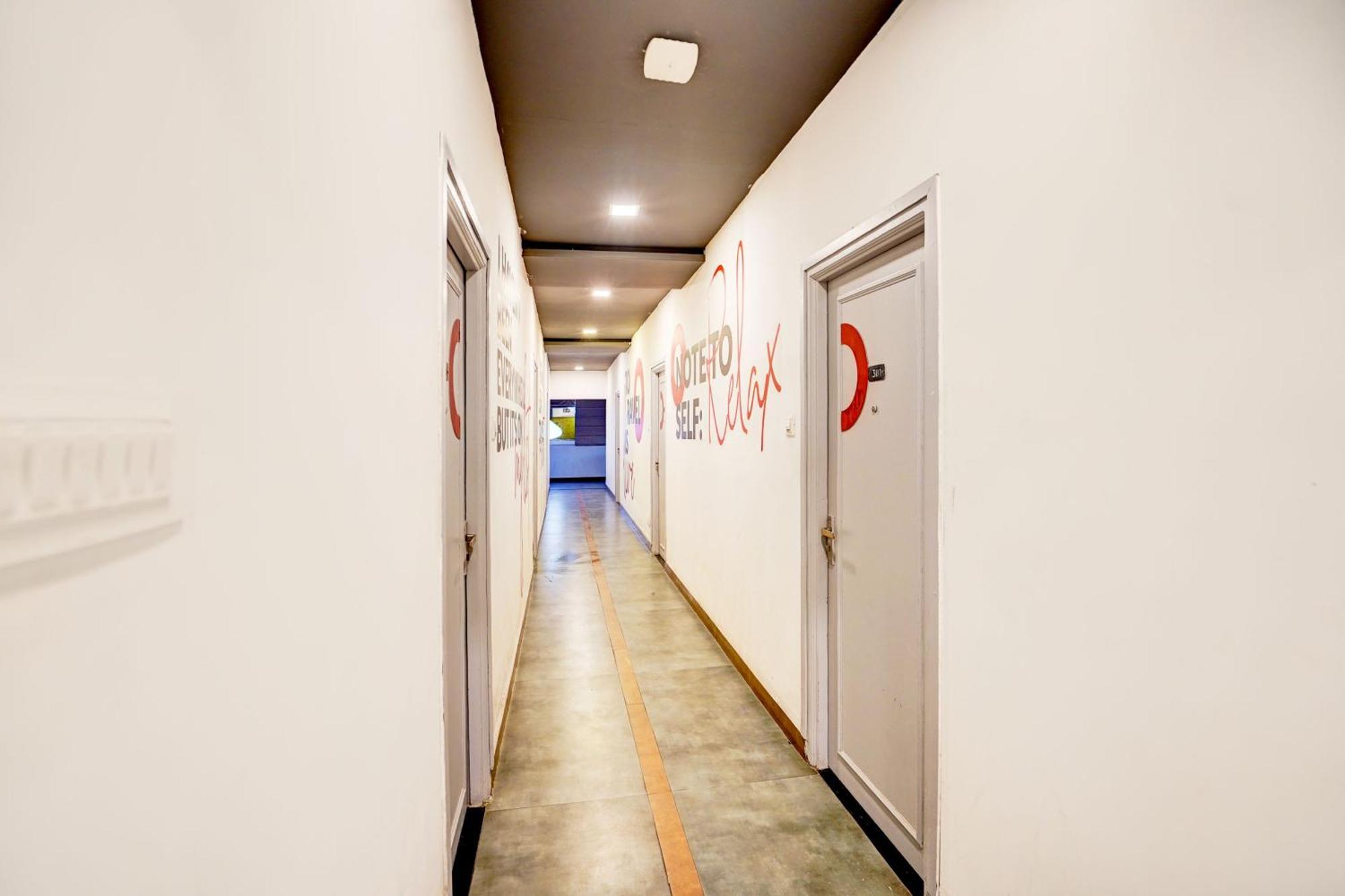 Super Hotel O Katol Road Friends Colony 那格浦尔 外观 照片